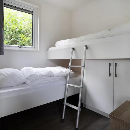 Holiday home Alluring Holiday In With Garden